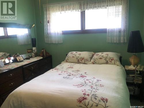 401 1St Avenue E, Buchanan, SK - Indoor Photo Showing Bedroom