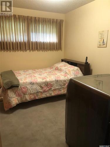 401 1St Avenue E, Buchanan, SK - Indoor Photo Showing Bedroom
