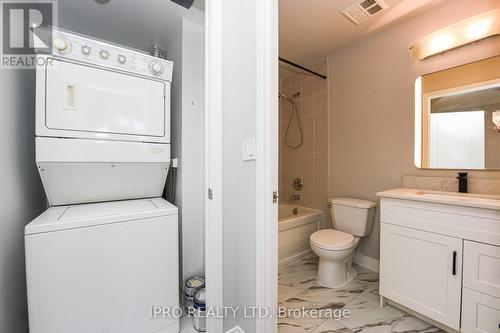 1307 - 70 Absolute Avenue, Mississauga, ON - Indoor Photo Showing Laundry Room