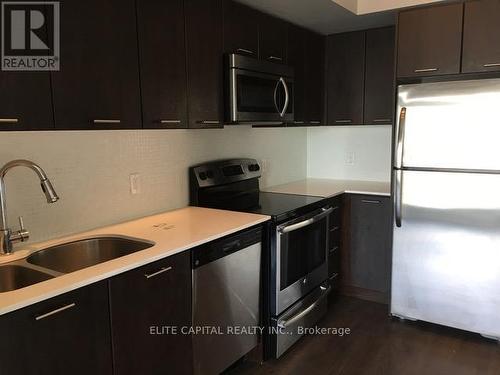 4403 - 2220 Lake Shore Boulevard W, Toronto (Mimico), ON - Indoor Photo Showing Kitchen With Double Sink