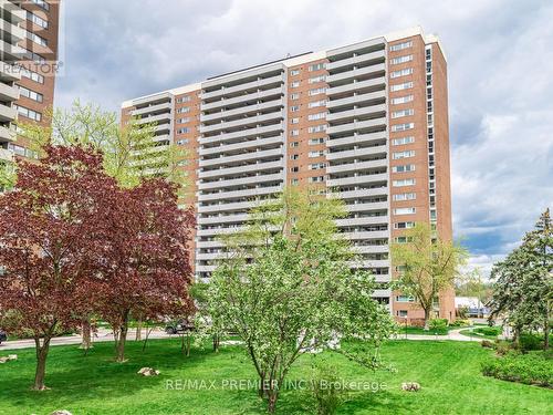 301 - 270 Scarlett Road, Toronto, ON - Outdoor With Balcony With Facade