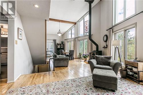 635 Kantola Road, Lively, ON - Indoor Photo Showing Other Room