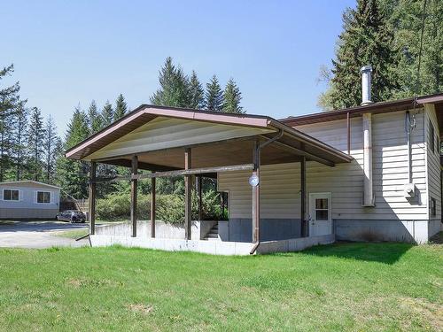 333 Wyndhaven Drive, Clearwater, BC - Outdoor