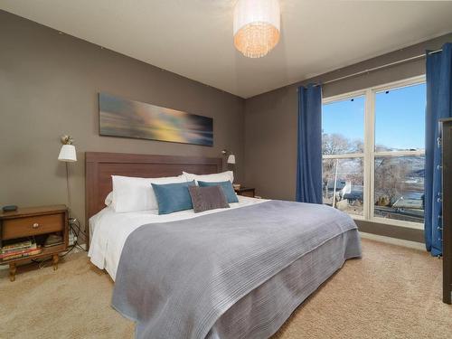 26-383 Columbia Street, Kamloops, BC - Indoor Photo Showing Bedroom