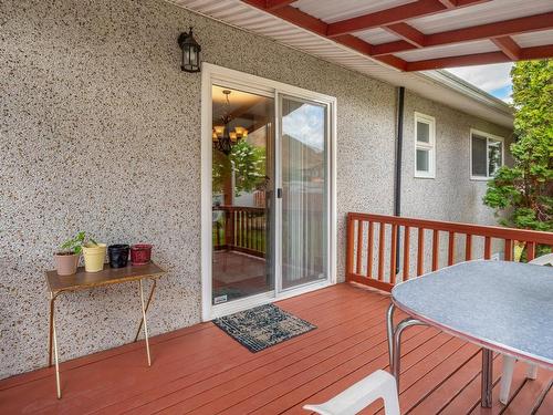 1055 Calmar Place, Kamloops, BC - Outdoor With Deck Patio Veranda With Exterior