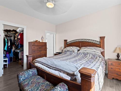 444 Daladon Drive, Logan Lake, BC - Indoor Photo Showing Bedroom