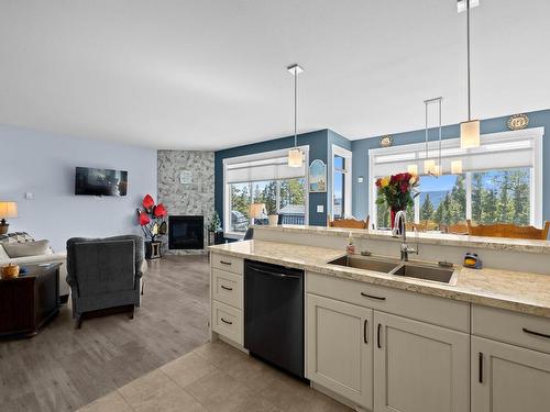 444 Daladon Drive, Logan Lake, BC - Indoor Photo Showing Kitchen With Double Sink