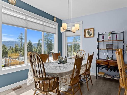 444 Daladon Drive, Logan Lake, BC - Indoor Photo Showing Dining Room