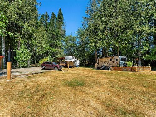 8580 North Shore Rd, Lake Cowichan, BC - Outdoor