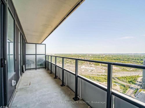 5104-30 Shore Breeze Dr, Toronto, ON - Outdoor With Balcony With View With Exterior