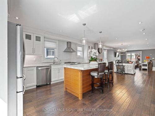 109 Symons St, Toronto, ON - Indoor Photo Showing Kitchen With Upgraded Kitchen