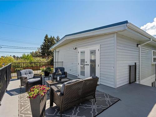908 Capilano Pl, Nanaimo, BC - Outdoor With Deck Patio Veranda With Exterior