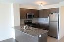 418-816 Lansdowne Ave, Toronto, ON  - Indoor Photo Showing Kitchen With Stainless Steel Kitchen 