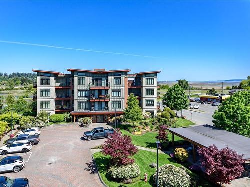 145-2300 Mansfield Dr, Courtenay, BC - Outdoor