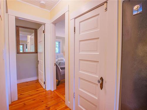 225 Boardwalk Blvd, Ucluelet, BC - Indoor Photo Showing Other Room