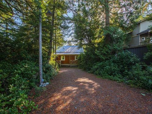 225 Boardwalk Blvd, Ucluelet, BC - Outdoor