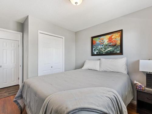 786 Upland Dr, Campbell River, BC - Indoor Photo Showing Bedroom
