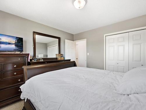 786 Upland Dr, Campbell River, BC - Indoor Photo Showing Bedroom