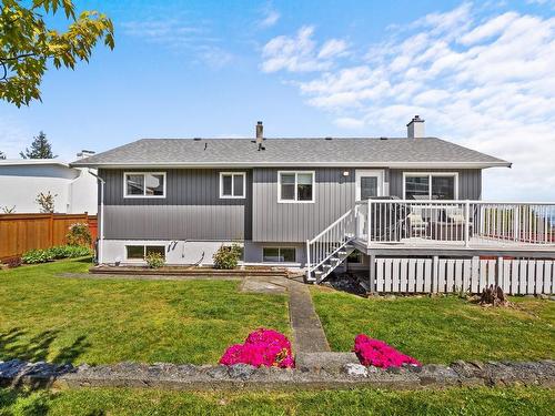 786 Upland Dr, Campbell River, BC - Outdoor