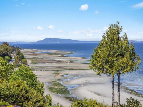 301-431 Crescent Rd West, Qualicum Beach, BC - Outdoor With Body Of Water With View