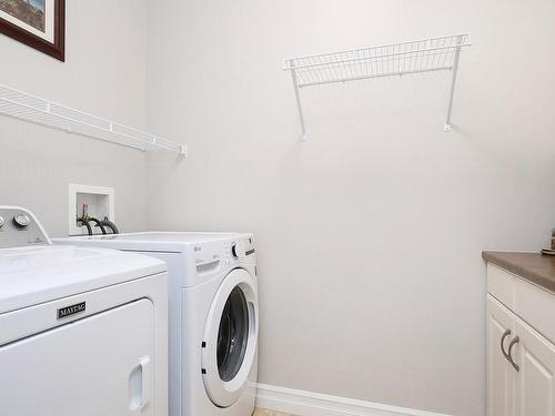 2357 Idiens Way, Courtenay, BC - Indoor Photo Showing Laundry Room