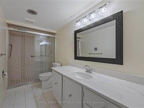 29 Bartley Bull Pkwy, Brampton, ON - Indoor Photo Showing Bathroom