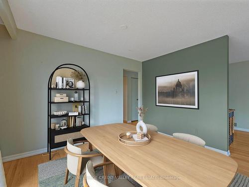 29 Bartley Bull Pkwy, Brampton, ON - Indoor Photo Showing Dining Room