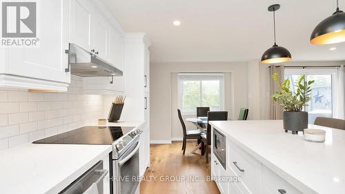 277 Ferndale Ave, London, ON - Indoor Photo Showing Kitchen With Upgraded Kitchen