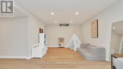 277 Ferndale Avenue, London, ON - Indoor Photo Showing Other Room