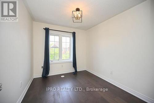 3069 Preserve Drive, Oakville, ON - Indoor Photo Showing Other Room