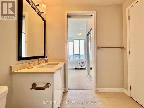 2705 - 3975 Grand Park Drive, Mississauga, ON - Indoor Photo Showing Bathroom
