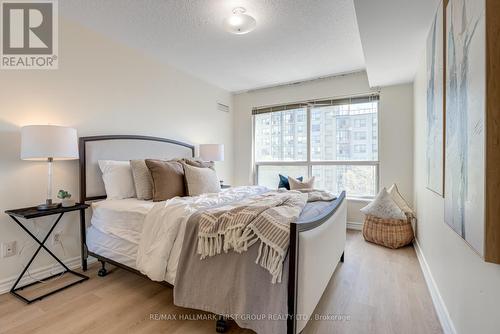 504 - 2550 Lawrence Avenue E, Toronto, ON - Indoor Photo Showing Bedroom