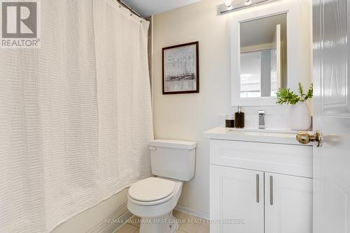 504 - 2550 Lawrence Avenue E, Toronto, ON - Indoor Photo Showing Bathroom
