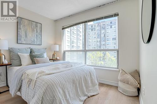 504 - 2550 Lawrence Avenue E, Toronto, ON - Indoor Photo Showing Bedroom