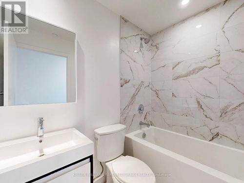 417 - 150 Logan Avenue, Toronto, ON - Indoor Photo Showing Bathroom