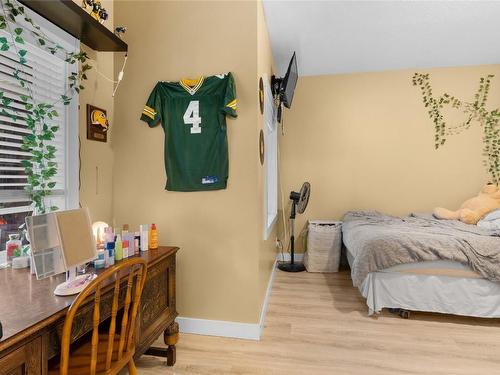 2160 Shelby Crescent, West Kelowna, BC - Indoor Photo Showing Bedroom
