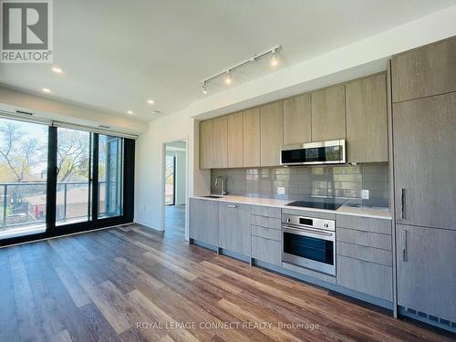 #306 -250 Lawrence Ave W, Toronto, ON - Indoor Photo Showing Kitchen
