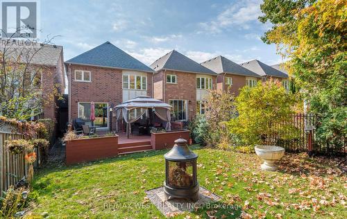 8 Carriage House Circle N, Richmond Hill, ON - Outdoor With Deck Patio Veranda