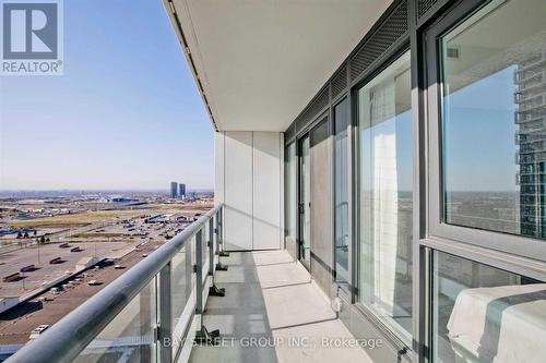 2105 - 898 Portage Parkway, Vaughan, ON - Outdoor With Balcony With View With Exterior