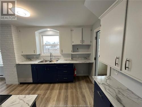 102 Cleveland Ave, Riverview, NB - Indoor Photo Showing Kitchen With Double Sink