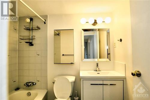 40 Landry Street Unit#605, Ottawa, ON - Indoor Photo Showing Bathroom