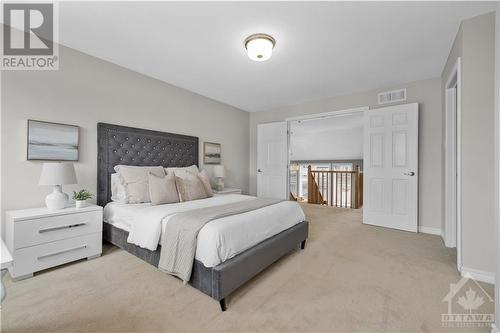 406 Vendevale Avenue, Stittsville, ON - Indoor Photo Showing Bedroom