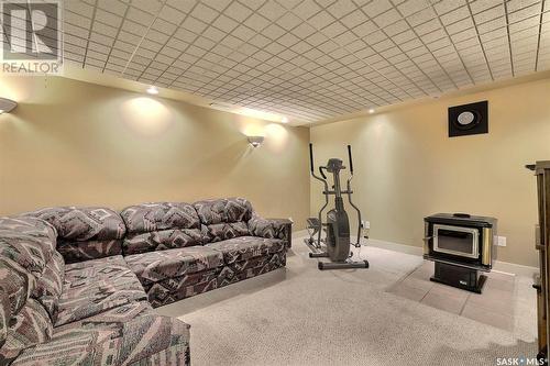 2531 Griffen Bay E, Regina, SK - Indoor Photo Showing Gym Room