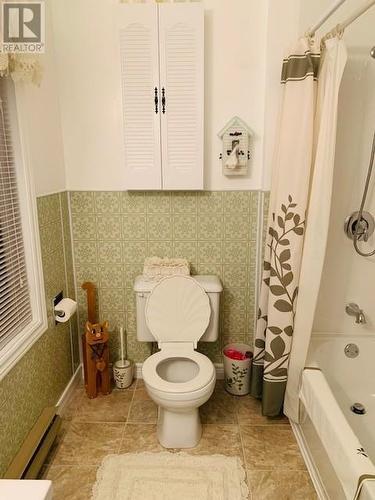 408 Main Street, New Wes Valley, NL - Indoor Photo Showing Bathroom