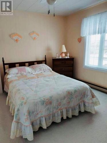 408 Main Street, New Wes Valley, NL - Indoor Photo Showing Bedroom