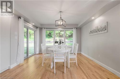 2375 3Rd Avenue E, Owen Sound, ON - Indoor Photo Showing Dining Room