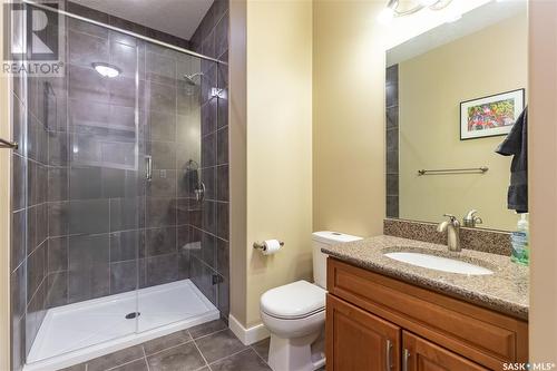 Estates Drive, Elk Ridge, SK - Indoor Photo Showing Bathroom