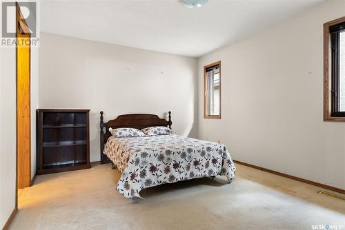 3919 Arbor Grove Drive, Regina, SK - Indoor Photo Showing Bedroom