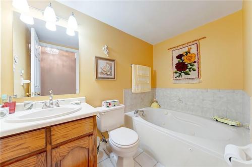 386 Highway #8|Unit #301, Stoney Creek, ON - Indoor Photo Showing Bathroom