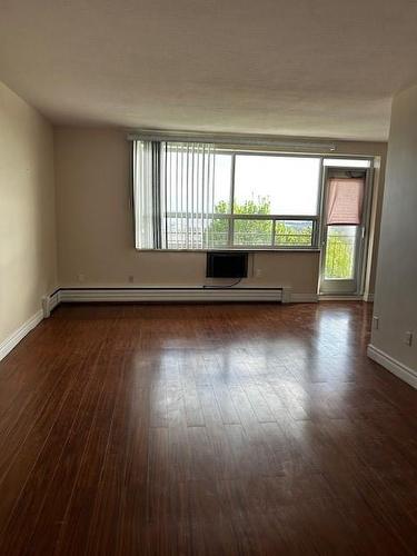 222 Concession Street|Unit #408, Hamilton, ON - Indoor Photo Showing Other Room